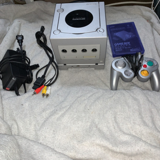 ゲームキューブ　ゲームボーイプレイヤー