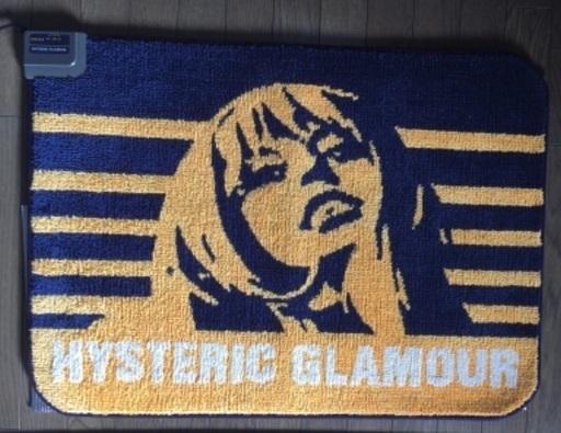 HYSTERIC GRAMOUR のホットカーペット