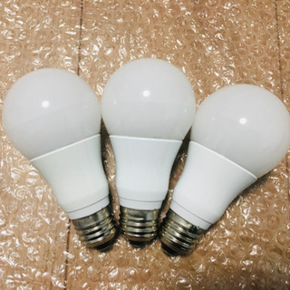 東芝 TOSHIBA LDA9L-G/60W [LED電球 E2...
