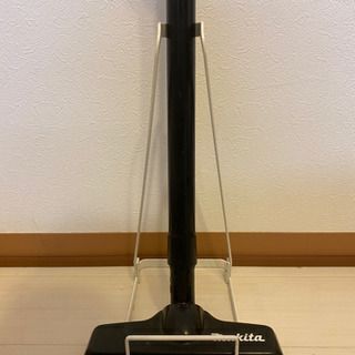 【専用スタンド付き！】makita 充電式クリーナー