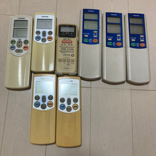 TOSHIBA 東芝　エアコン　リモコン
