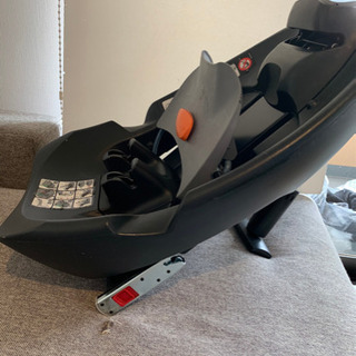 cybex AtonQとベースQフィックスのセット　チャイルドシートの画像