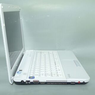 送料無料 新品SSD240GB ホワイト人気商品 ノートPC 中古良品 14型