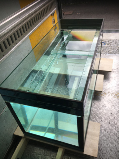 1300ガラス水槽　