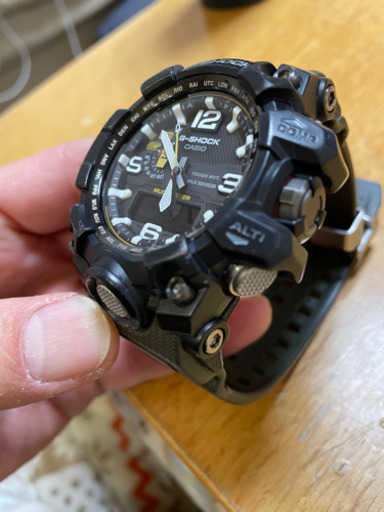 最終出品G-SHOCK GWG-1000 電波時計　カーキ　美品　箱、取り説なし