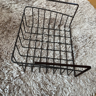 棚にとりつける収納ワイヤーラック　の画像