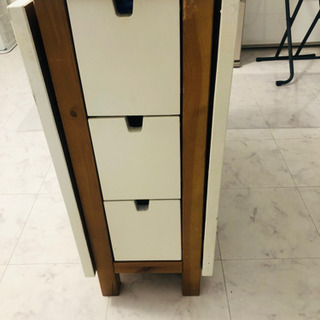 IKEA 折り畳み　伸長　ダイニングテーブルの画像