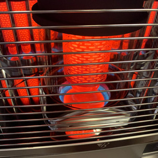 219☆ 美品！ サンポット FF式石油ストーブ 2018年製 動作良好！ FF式