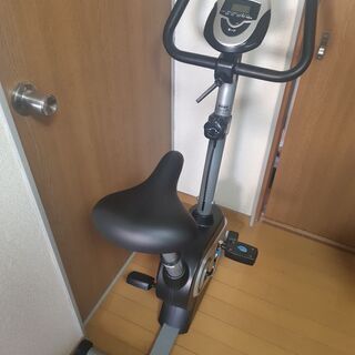 フィットネスバイク　説明書ありません