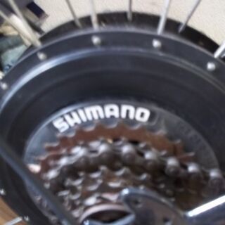 IGNIO　電動アシスト自転車　20インチ　充電器付き　バッテリ―ダメ　ジャンクの画像