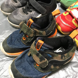キッズシューズ　4足　まとめ売りの画像