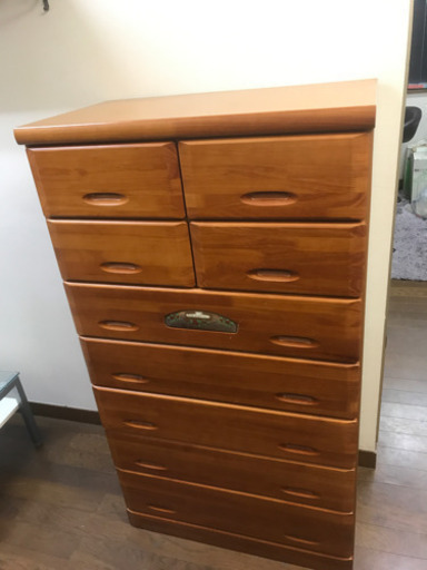 タンス　収納　服入れ　茶色　ちょっと大きめです★
