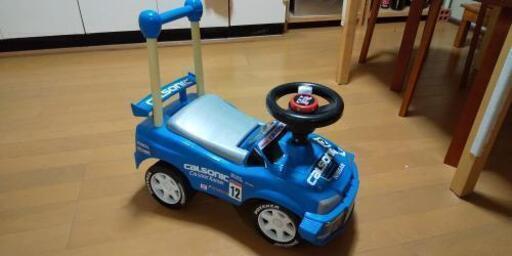 乗用玩具   足けり  GT-R  日産  幼児  早い者勝ち
