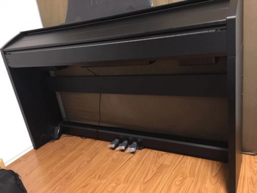 電子ピアノ　ほぼ新品