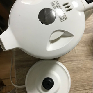 予約完了［3月19日まで】PEACOCK 電気ケトル　電気ポット...