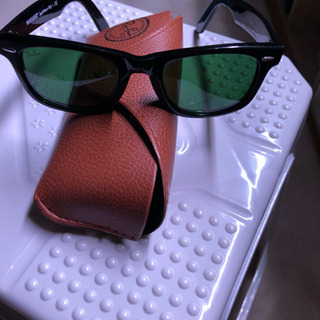 レイバンサングラスの画像