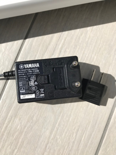 NP-12WH Yamaha キーボード（ピアノ）