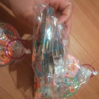 【取引決定しました】アンパンマンペロペロチョコ　18本の画像