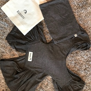 【美品】コニー　抱っこ紐　チャコールグレー　XL