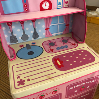 値下げしました。ままごとセット　ジュエルペットのエプロン付きの画像