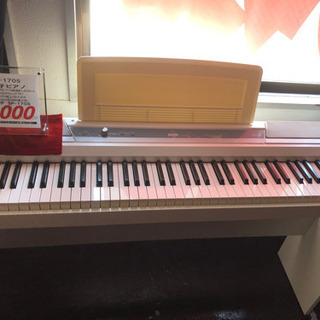 ??電子ピアノ??