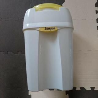 Conbi オムツ ゴミ箱 