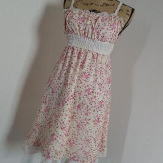 AR花柄ワンピースの画像