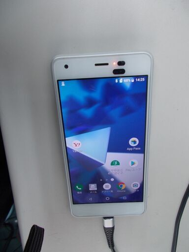 中古スマホ　DINGO（京セラ）　704KC　Android8.1.0　SIMロック解除済