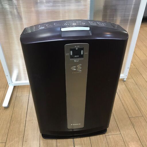 DAIKIN ダイキン　加湿空気清浄機　床置形 　型番MCK70NE9-T