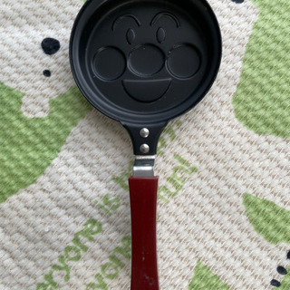 アンパンマンのフライパンの画像