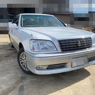 トヨタ クラウン ロイヤルサルーン 3.0ロイヤルサルーン ツー...