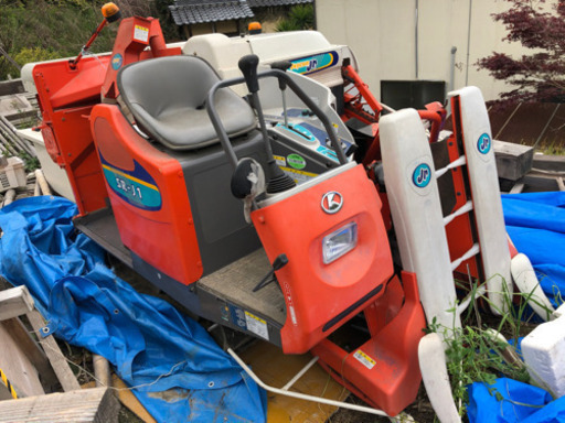 コンバイン　Kubota