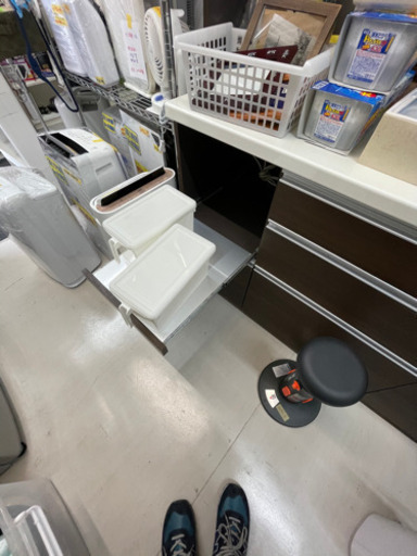 食器棚　木調　長期在庫の為お値引き中　50403