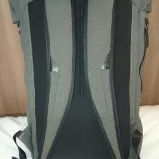 本日のみ。bellroy バックパックの画像