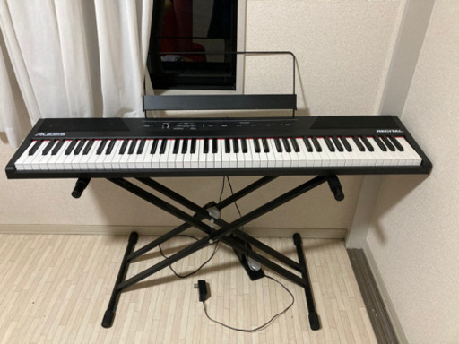 ピアノ
