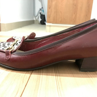 REGAL パンプス　23.5センチ　中古