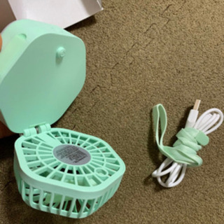【新品】小型扇風機の画像