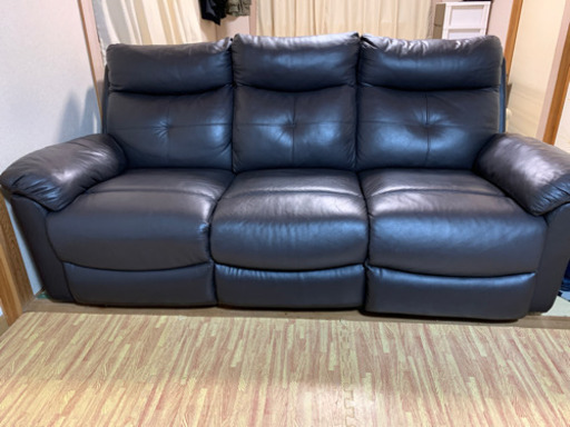 お値下げしました 本革電動ソファー  3月末まで