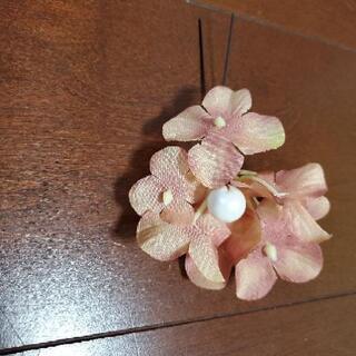 値下げ❗アジサイの髪飾りの画像