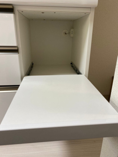 松田家具　食器棚