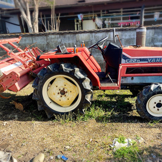 ヤンマートラクター　4WD 1140h 実働