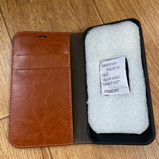 iPhone12mini 本革レーザーケース手帳の画像