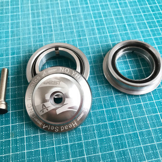 aest  ヘッドセット　OS 1-1/8 の画像