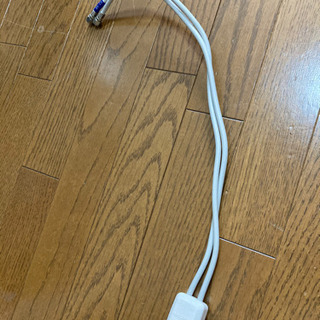 液晶テレビ(カード、ケーブル付き)　SHARP LC-32H20 の画像