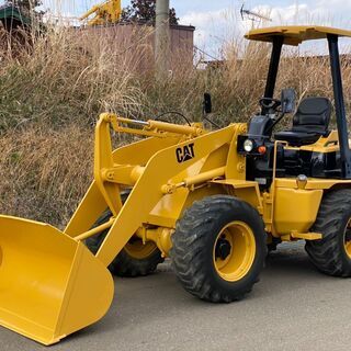 三菱　CAT　WS310　全塗装済　３トンクラス　バケット容量0.5　ホイルローダー　タイヤショベル　ショベルローダーの画像