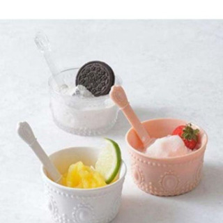 アイスクリームカップ＆スプーンセット　の画像