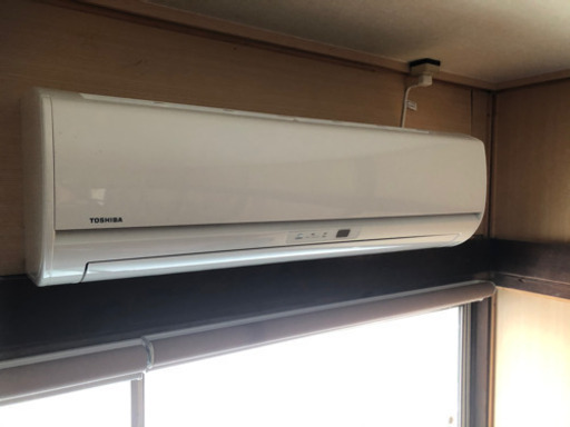 TOSHIBA 2018年製　エアコン　10畳用