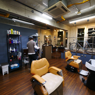 【店長候補も募集中】規模拡大につきBARBERスタッフ緊急募集！！【理容師志望も募集】の画像