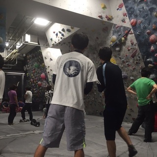 20代限定⭐️ボルダリングやろうぜ🧗‍♂️ - 世田谷区