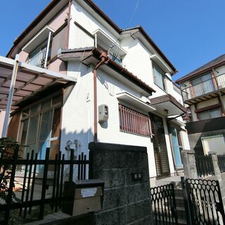 緑区　家賃下げました！　庭＋倉庫付き戸建て！　内装リフォーム済み...